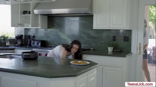 Scissor sex with my horny new babysitter